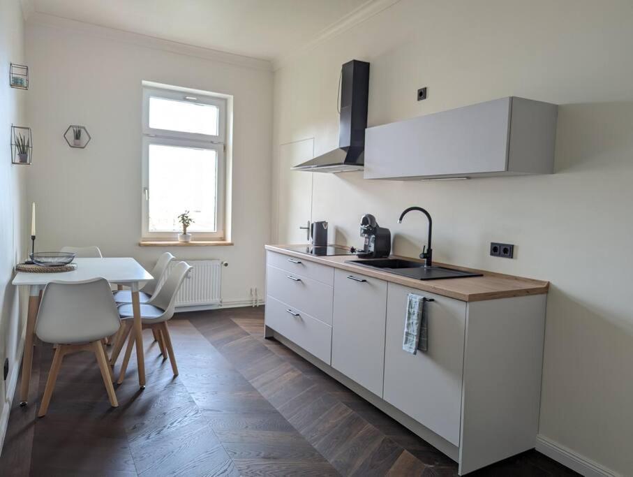 Vilipa-Apartments No.5 I Baumwollspinnerei I Kunstkraftwerk - 75M² I Balkon I Smart-Tv I Bad Mit Fussbodenheizung Leipzig Bagian luar foto