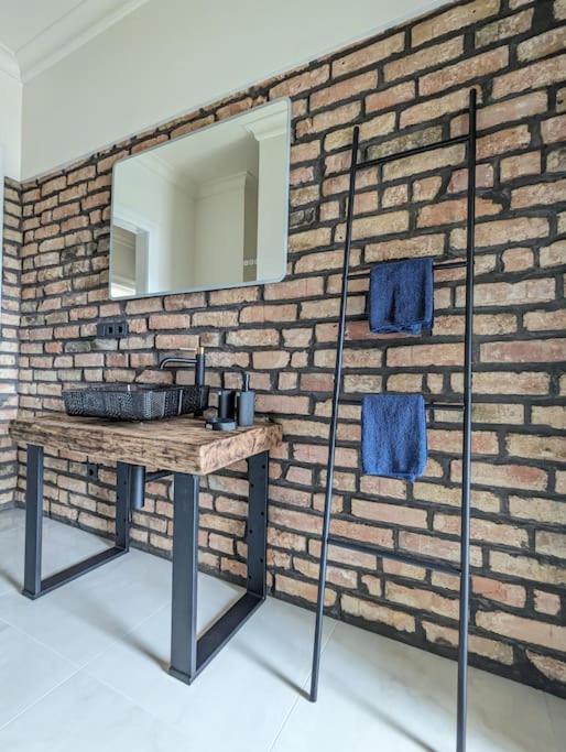 Vilipa-Apartments No.5 I Baumwollspinnerei I Kunstkraftwerk - 75M² I Balkon I Smart-Tv I Bad Mit Fussbodenheizung Leipzig Bagian luar foto